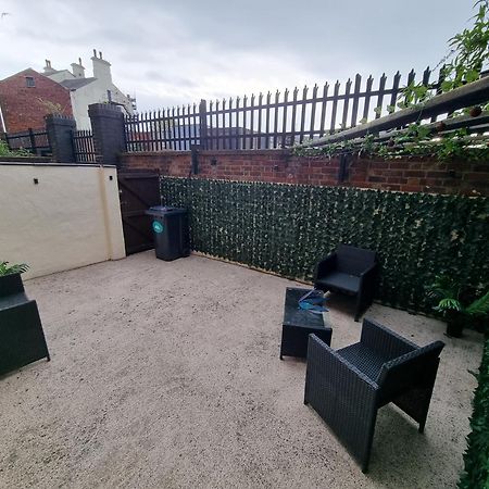Spacious 2 Bed Appartment Next To Bae With Spa Bath Barrow-in-Furness Dış mekan fotoğraf