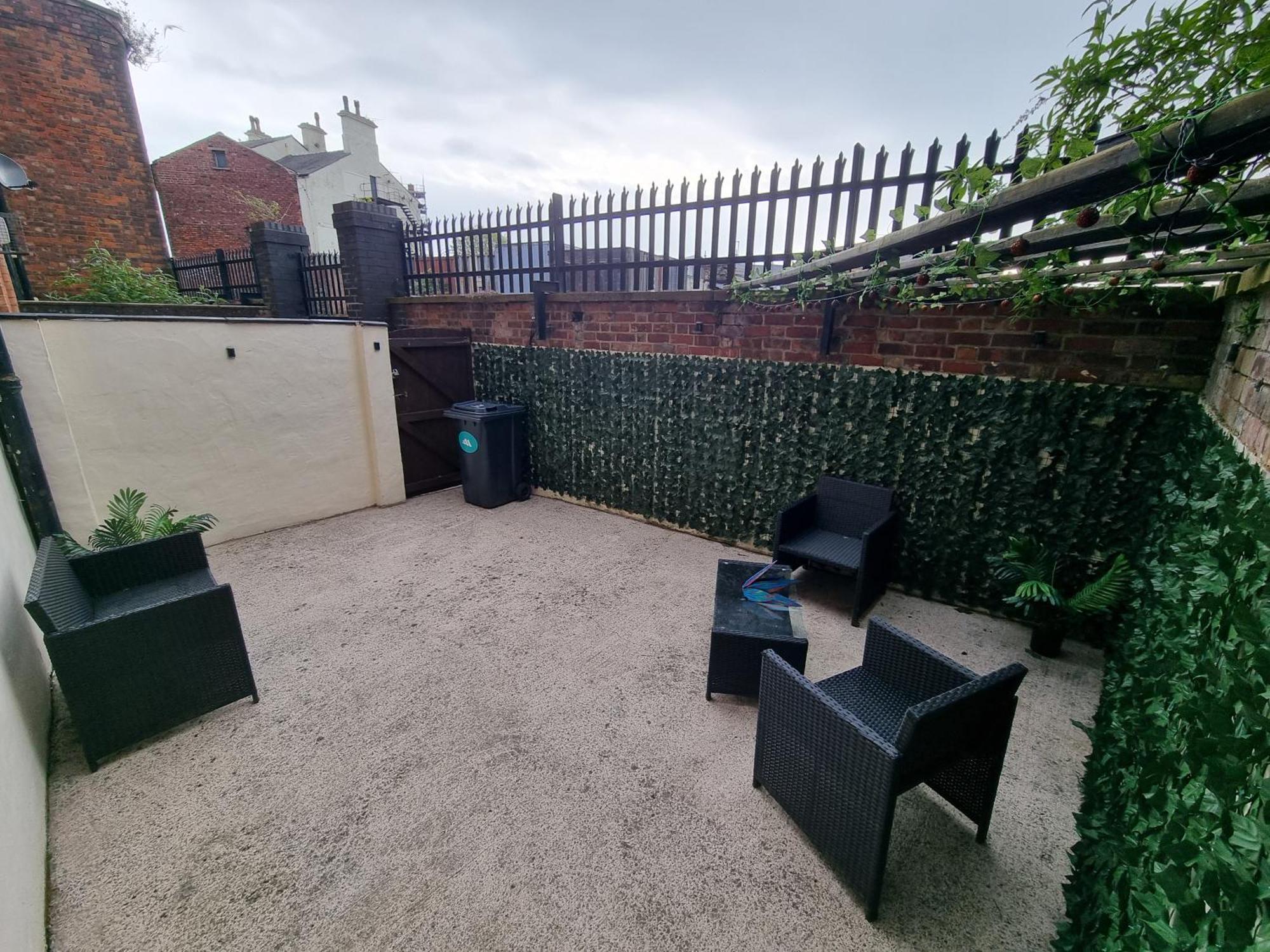 Spacious 2 Bed Appartment Next To Bae With Spa Bath Barrow-in-Furness Dış mekan fotoğraf